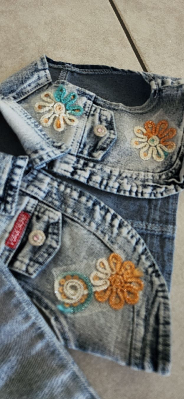 Kleiderpakete & -sets: Schöner Jeans 2-teiler Gr.98 – Gebraucht aus Lyss von Urma5 5