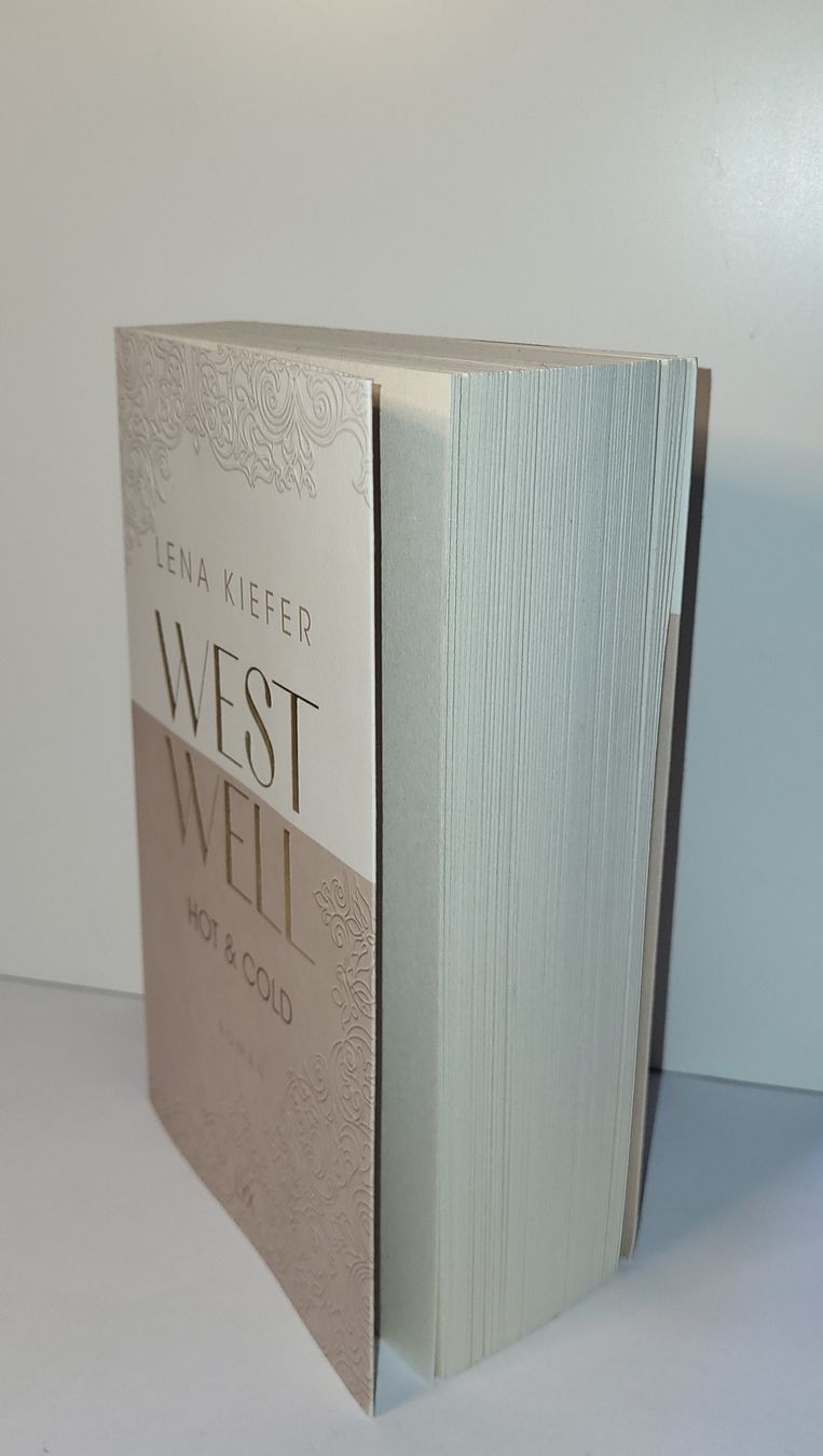 Livres: West Well - Hot & Cold – D'occasion à Uzwil par jae_8khn 1