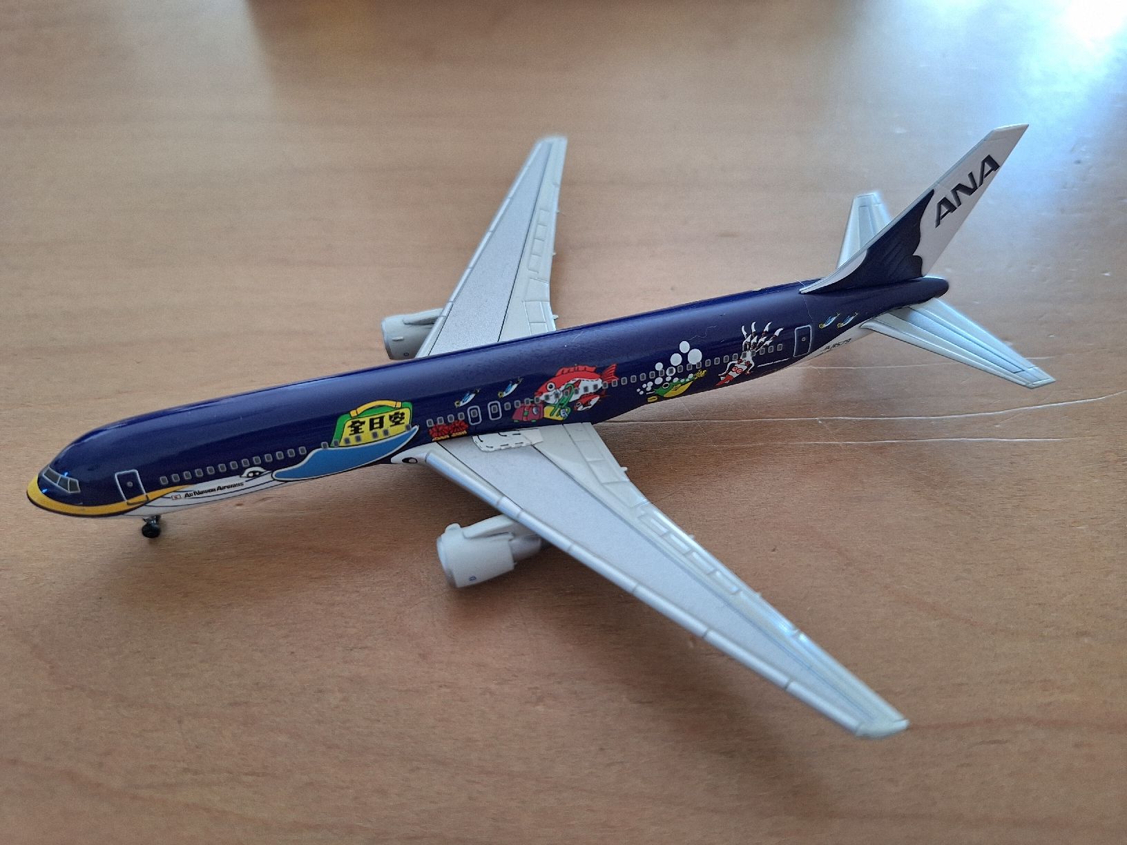 Kit di modellismo & Modellini statici: ANA Marine Jumbo 1:400  – Usato da Sargans venduto da nicsam1815 1