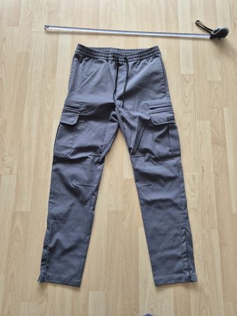 H&M Cargo Hose Slim Fit, Grau, Gr. S, Neu