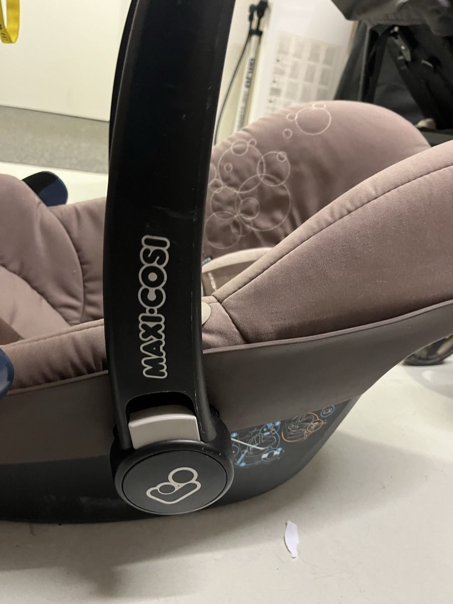 Maxi-Cosi Wippen & Schaukeln: Maxi cosi  – Gebraucht aus Sursee von mariele440