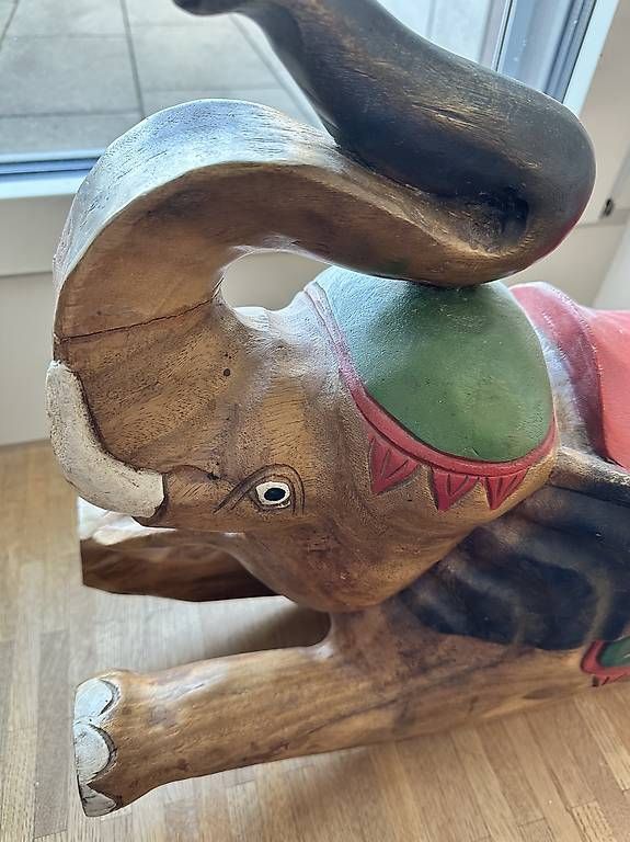 Jouets: Schaukel Elefant aus Holz – D'occasion à Bern par AniceG 2