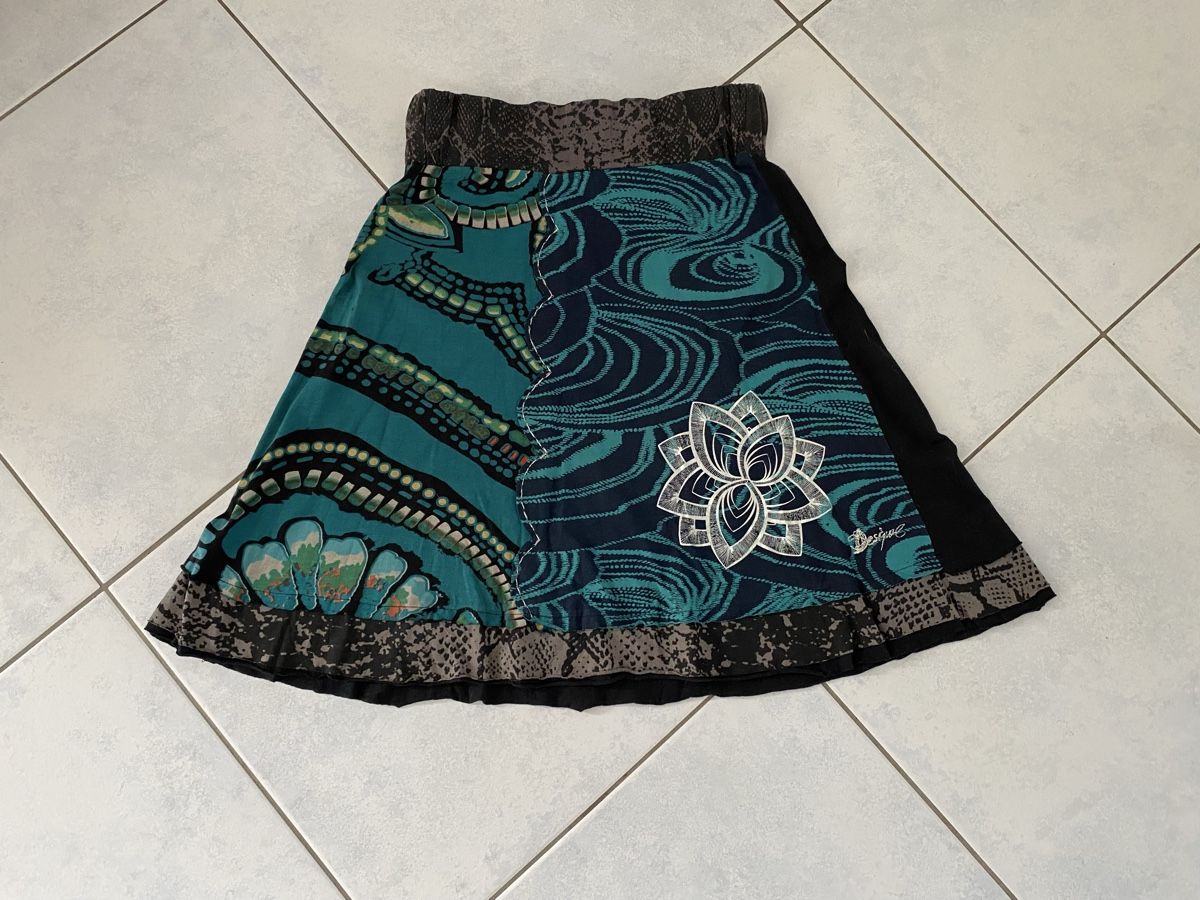 Desigual Gonne: 2 jupes Desigual – Usato da etoy venduto da fca027 3