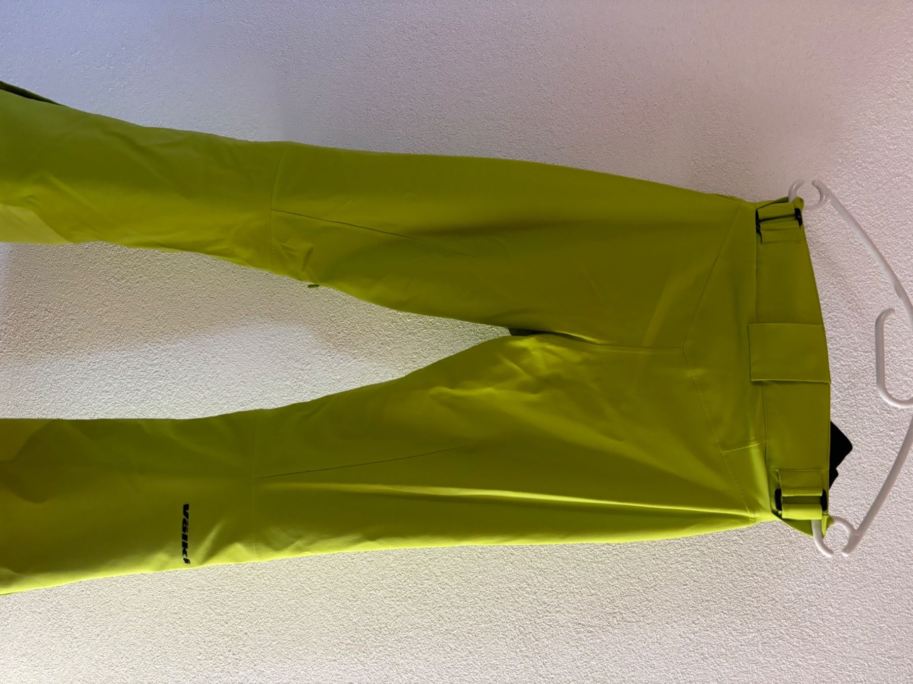 Sci: Ensemble de ski vert et violet – Usato da Grandvillard venduto da Elsa.Del 4