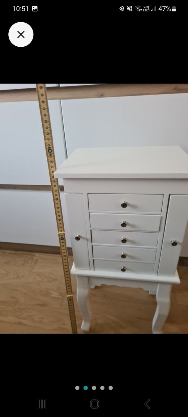 Tavoli da trucco: Schmuckschrank mit Spiegel – Usato da Horw venduto da Mirii91 4