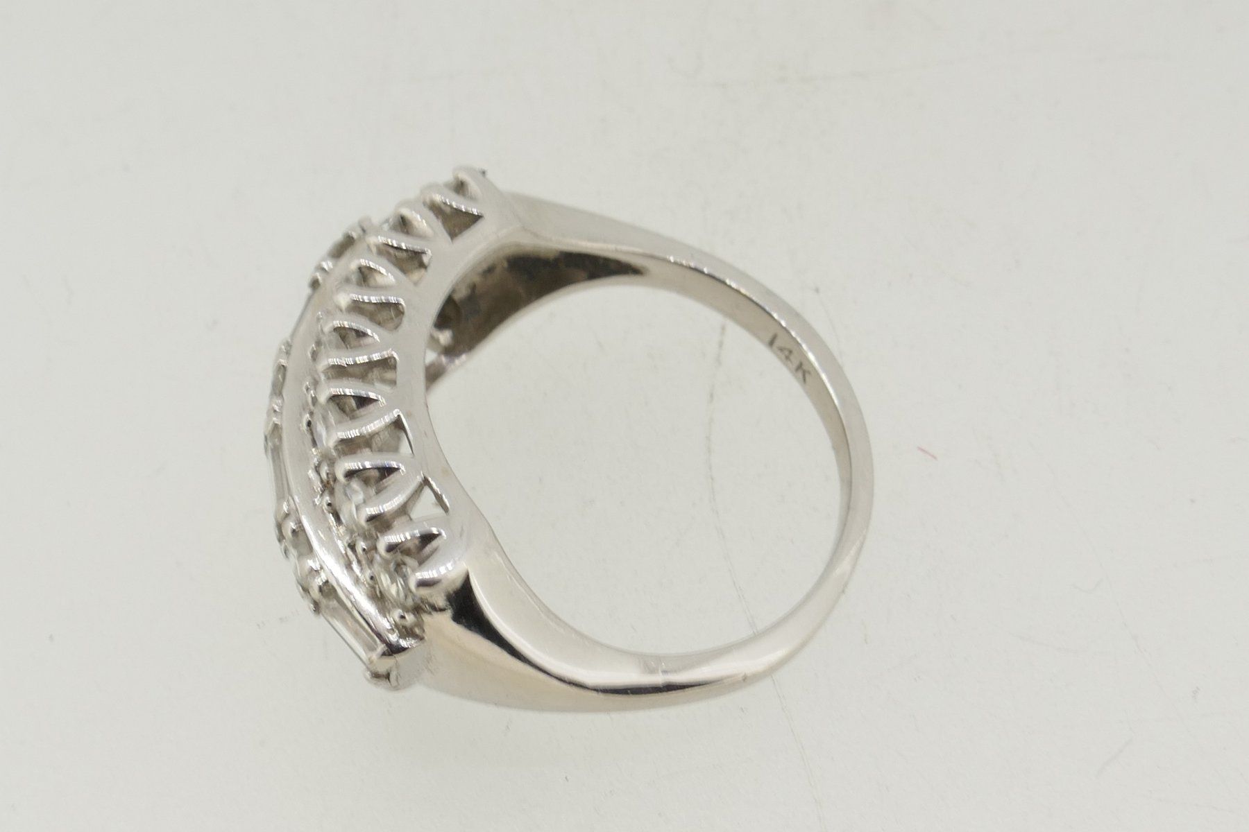 Ringe: edler Brillant Ring 14 Karat 5,6 gr. Ringgröße 52,5 – Gebraucht aus Schaffhausen von swisswatches-andmore 3