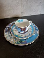 Tasse sous-tasse et assiette chat fleurs bleu Rosina W.