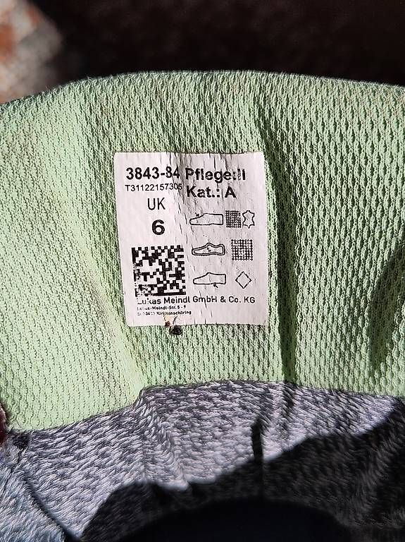 Meindl Scarpe da donna: Wanderschuhe Meindl Tonale GTX 39,5 – Usato da Fahrweid venduto da Bababo000 3