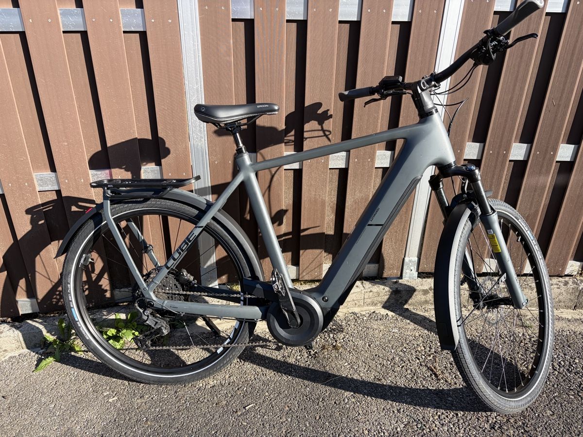 Cube Biciclette: Cube Kathmandu Hybrid Pro 800 – Usato da Birrhard venduto da Coffee_98