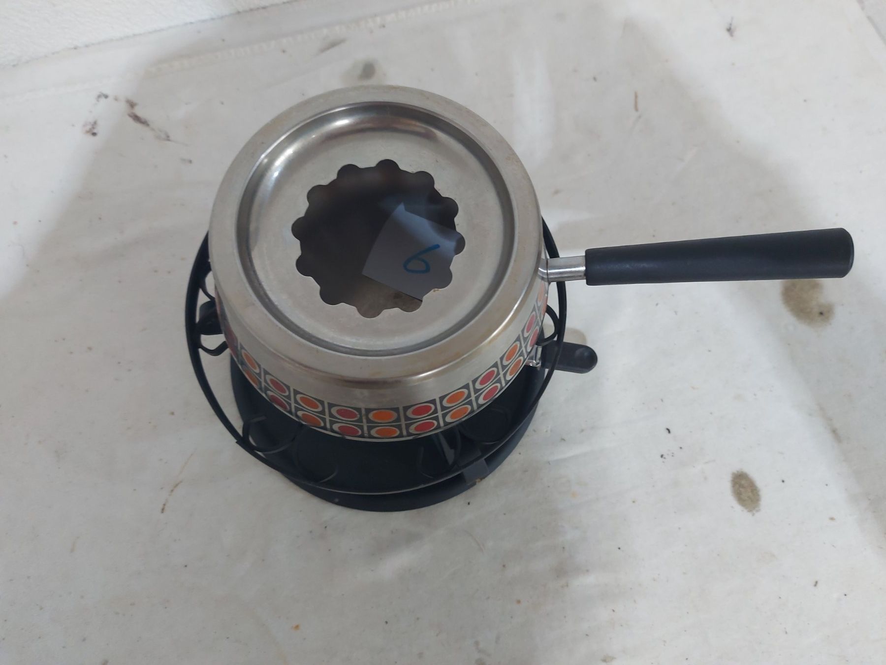 Elettrodomestici da cucina: Fondue Sets mit Caquelon und Rechaud (6) – Usato da Rheinau venduto da profitronic.shop 1