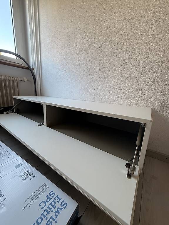 Cassettiere: Kommode für Wohnzimmer – Usato da Kerzers venduto da bal_v9yf 2