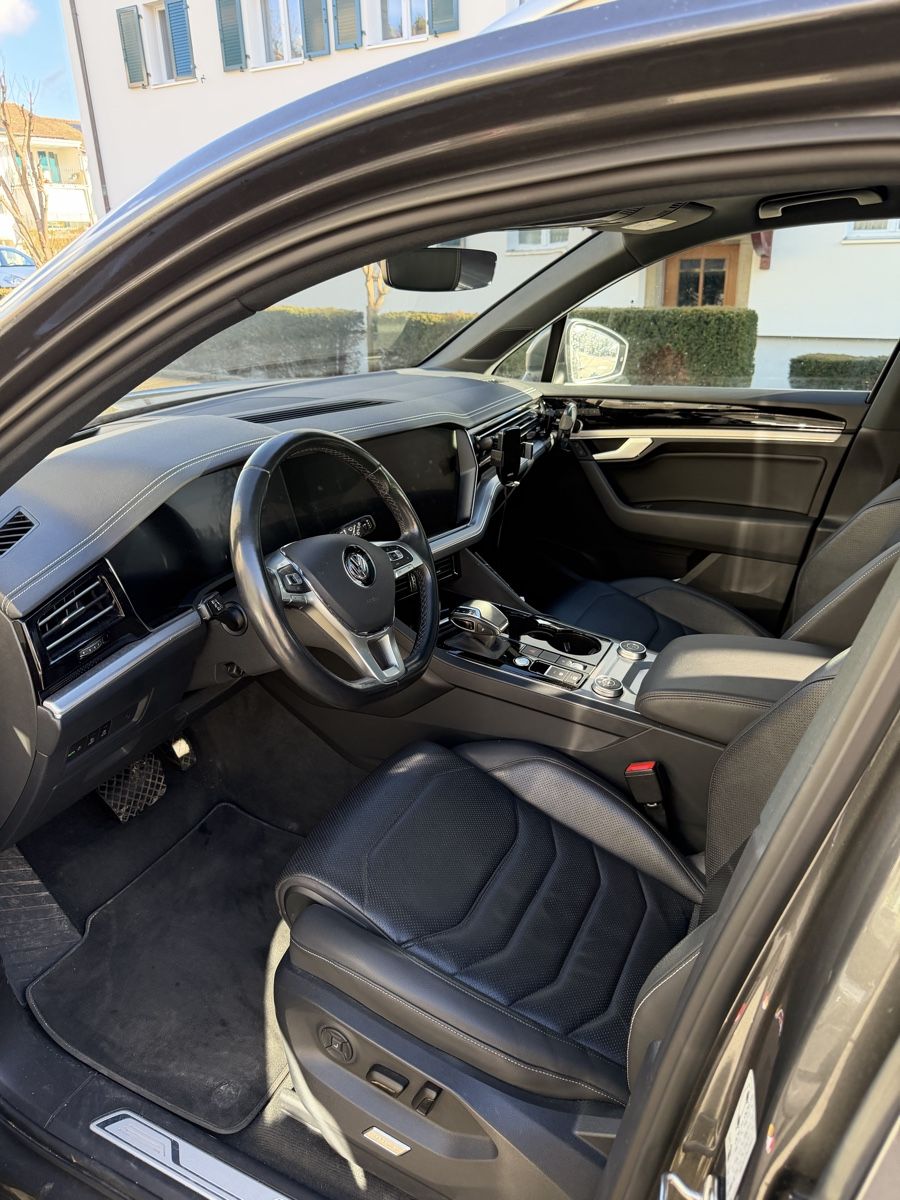 VW Automobili: VW Touareg Elegance 3.0 TSI – Usato da Schaffhausen venduto da Ozi95 4