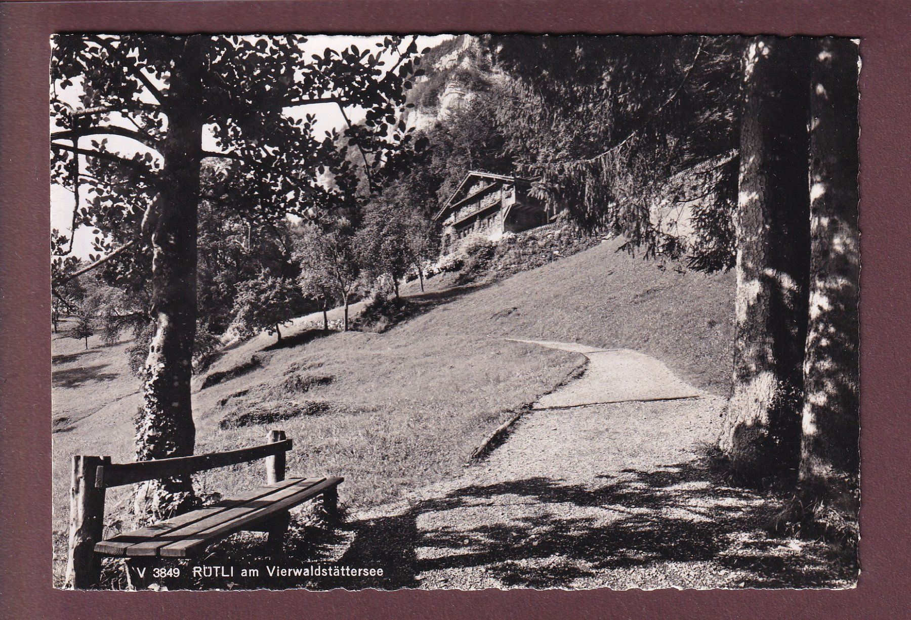 Ansichtskarten: RÜTLI am Vierwaldsättersee - 1941 – Gebraucht aus Pully von nicecards