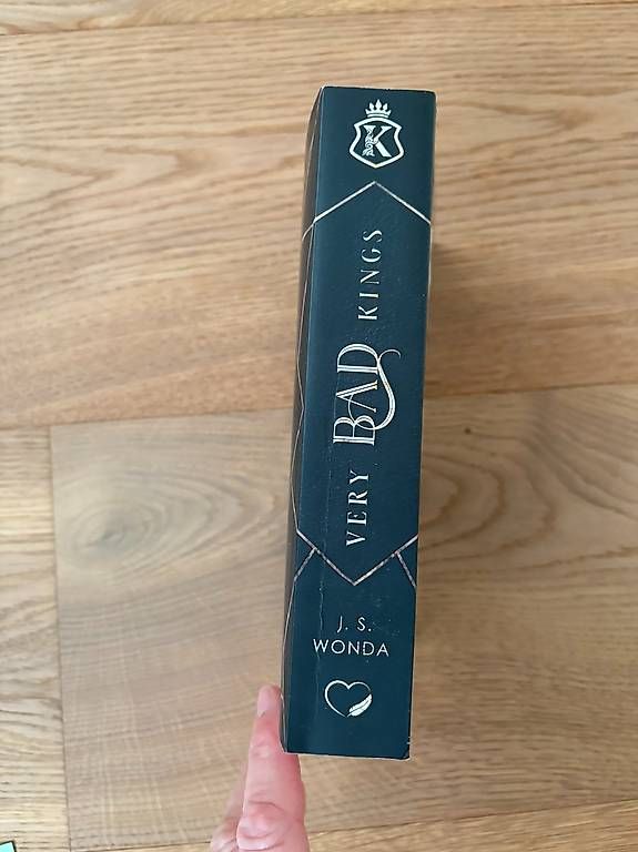 Libri: Very Bad King von J.S. Wonda – Nuovo (secondo la descrizione) da Hagendorn venduto da Sabi007 2
