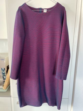 BOSS Kleid Darhine (Blau mit roten Akzenten)