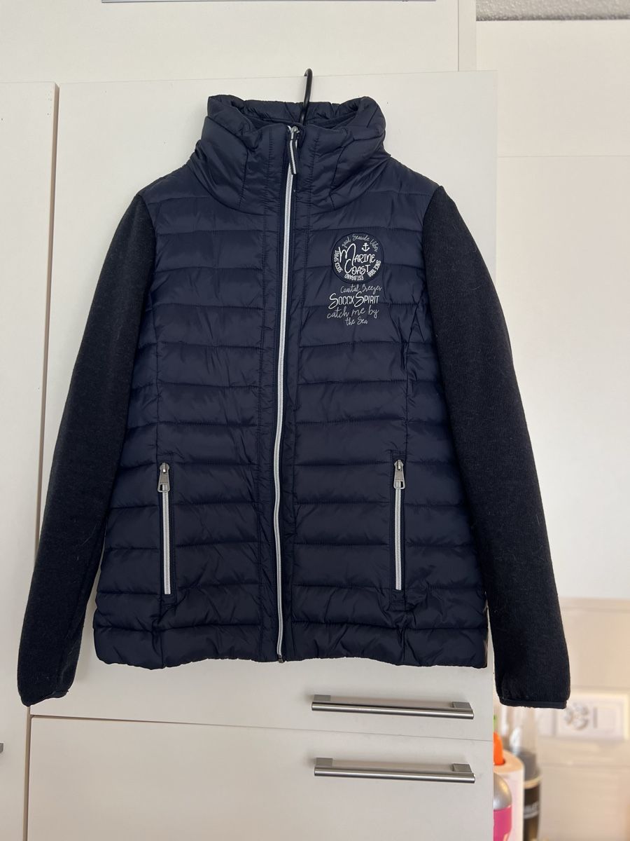 Jacken: Jacke dunkelblau – Gebraucht aus Oberglatt ZH von lar_2nv2