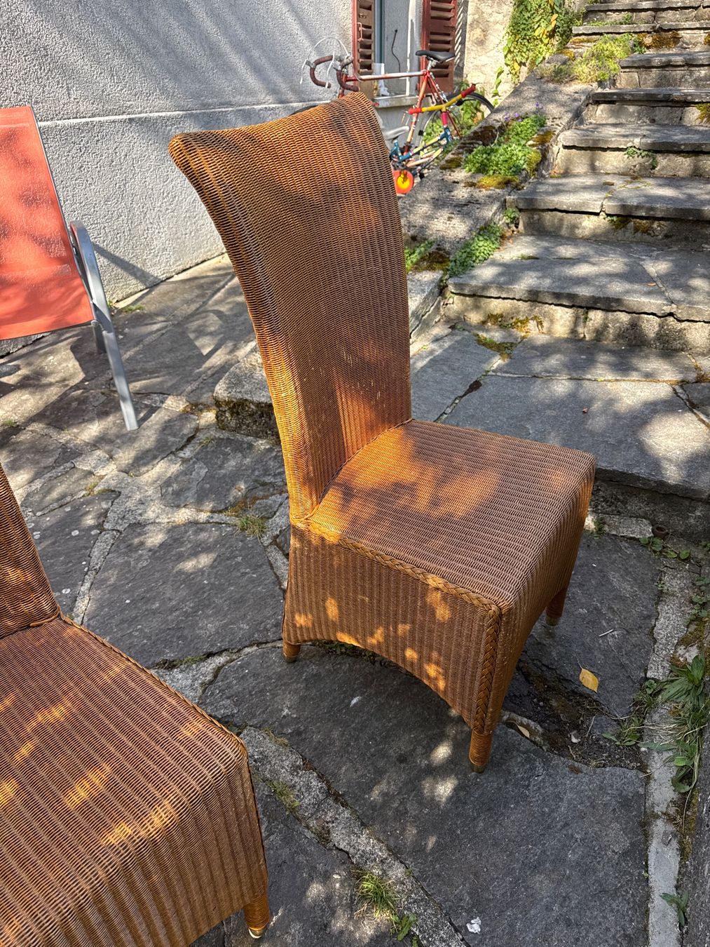 Chaises: Lot 2 chaises Vintage – D'occasion à St imier par sav_bjf9 7