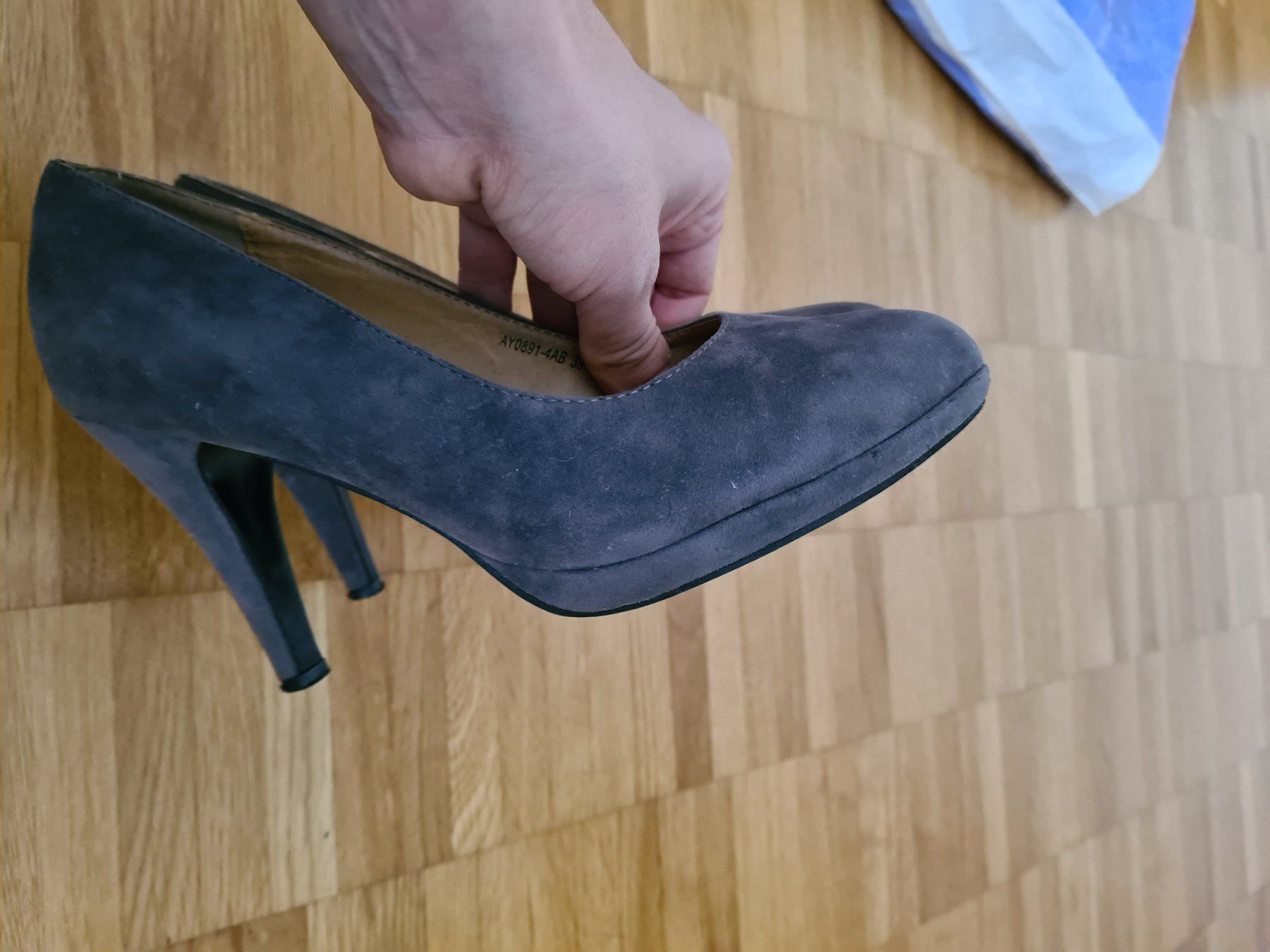 Scarpe da donna: Pumps Gr.39 – Usato da Jona venduto da Good_luck_ 1