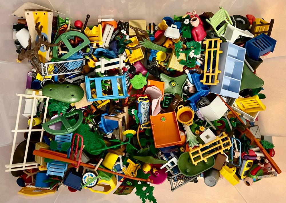 Playmobil Jouets: Playmobil Reitstall mit div. Tieren und Figuren etc. – D'occasion à Elsau par Hpat0 4