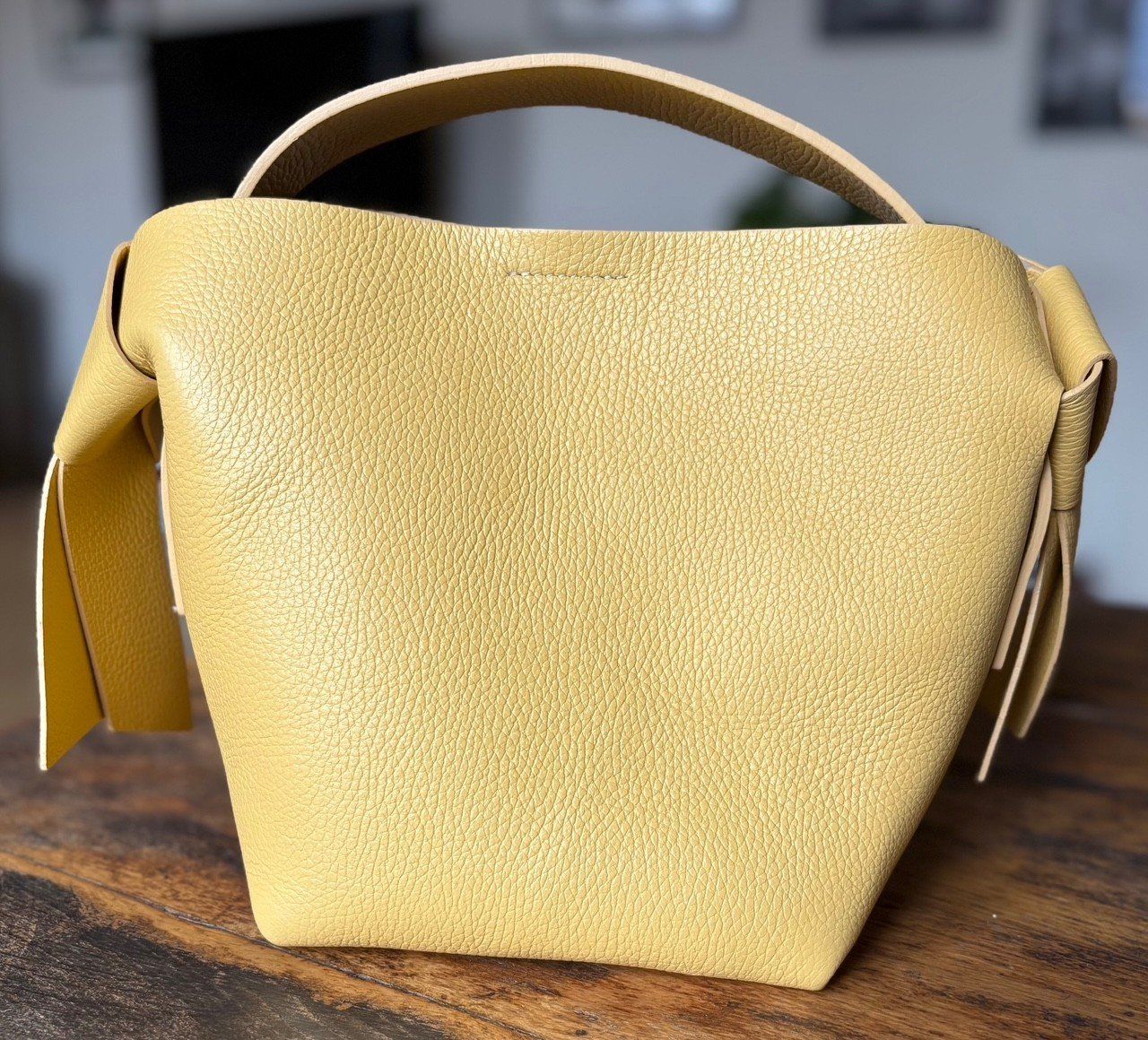 Taschen für Damen: BAG EN CUIR! – Neu und originalverpackt aus Locarno von NicoNion