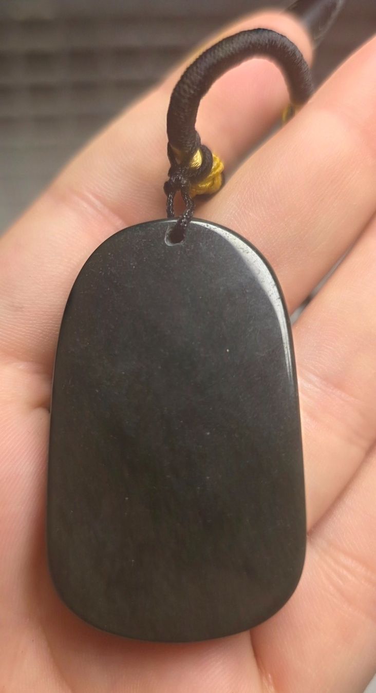 Minerali & Pietre curative: Obsidian chinesischer Drache Anhänger an Kette – Nuovo e nell'imballaggio originale da Matzingen venduto da Shay_Crystalz 1