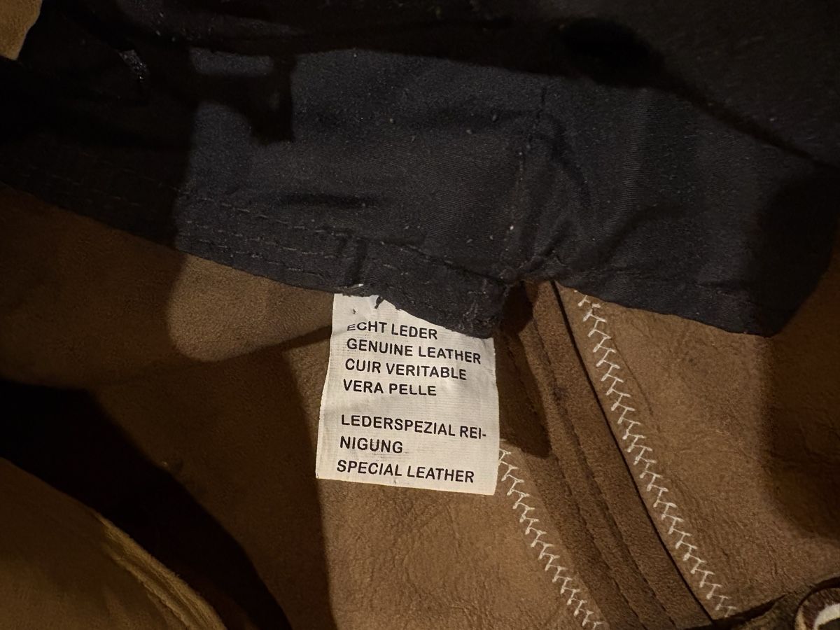 Pantaloni: Lederhose  – Usato da Appenzell venduto da Super_1 3