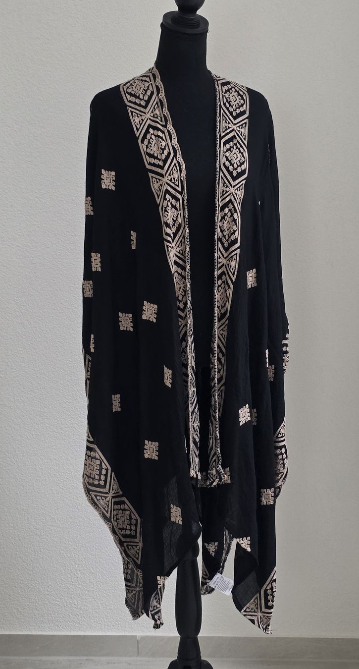Internationale Kunst: Schwarzer Kimono bestickt one-size neu  – Neu (gemäss Beschreibung) aus Rheinsulz von Gilea