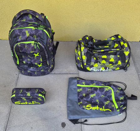 Satch Set 4teilig Rucksack, Etui, Turnbeutel und Sporttasche