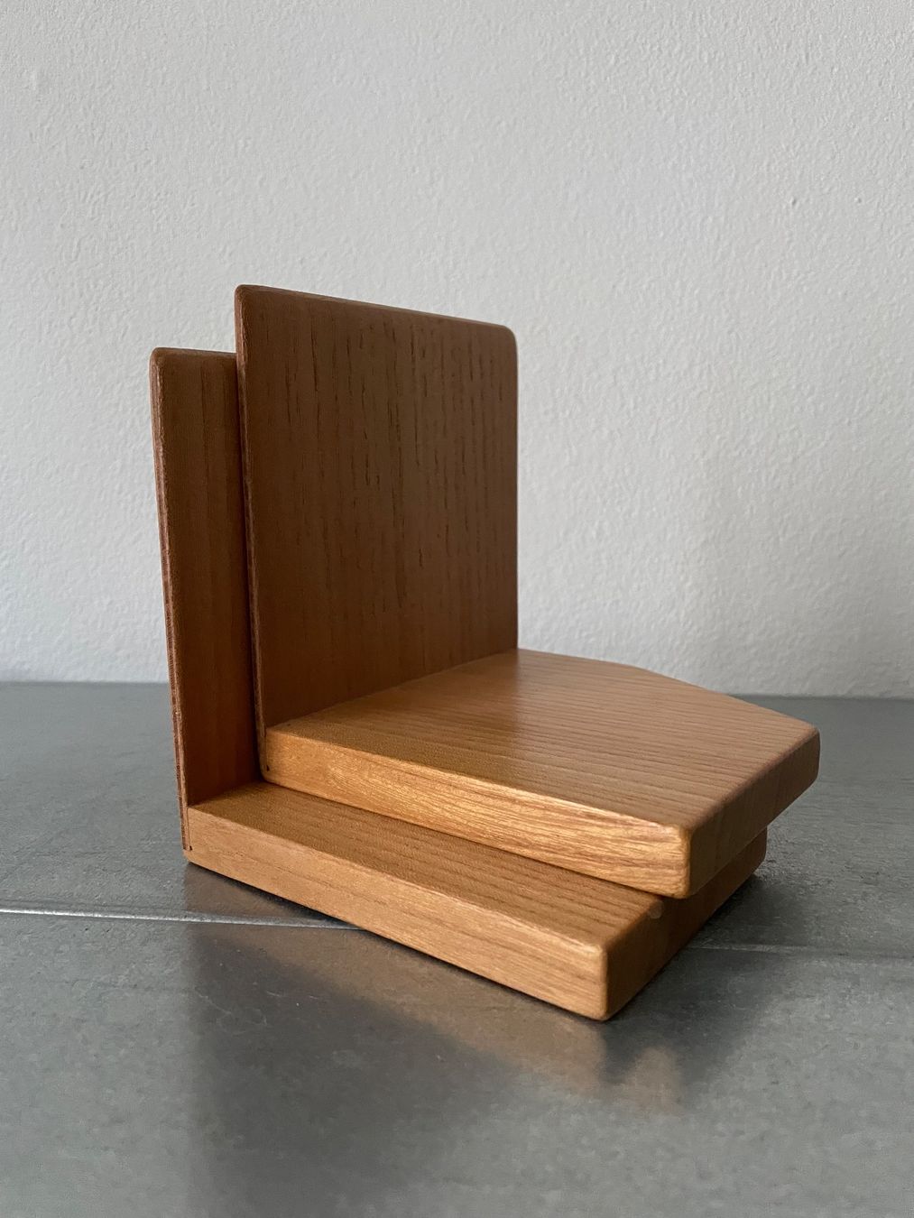 Sonstige Dekorationen & Accessoires: Midcentury Buch Stütze Buchhalter – Gebraucht aus Basel von Amechan. 5