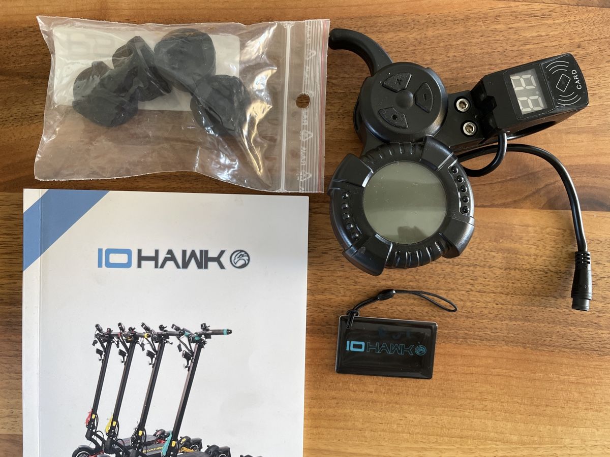 Scooter: Orginal Daumengas / Finger Throttle iO Hawk Nine – Usato da Wettswil venduto da Chlaettermus