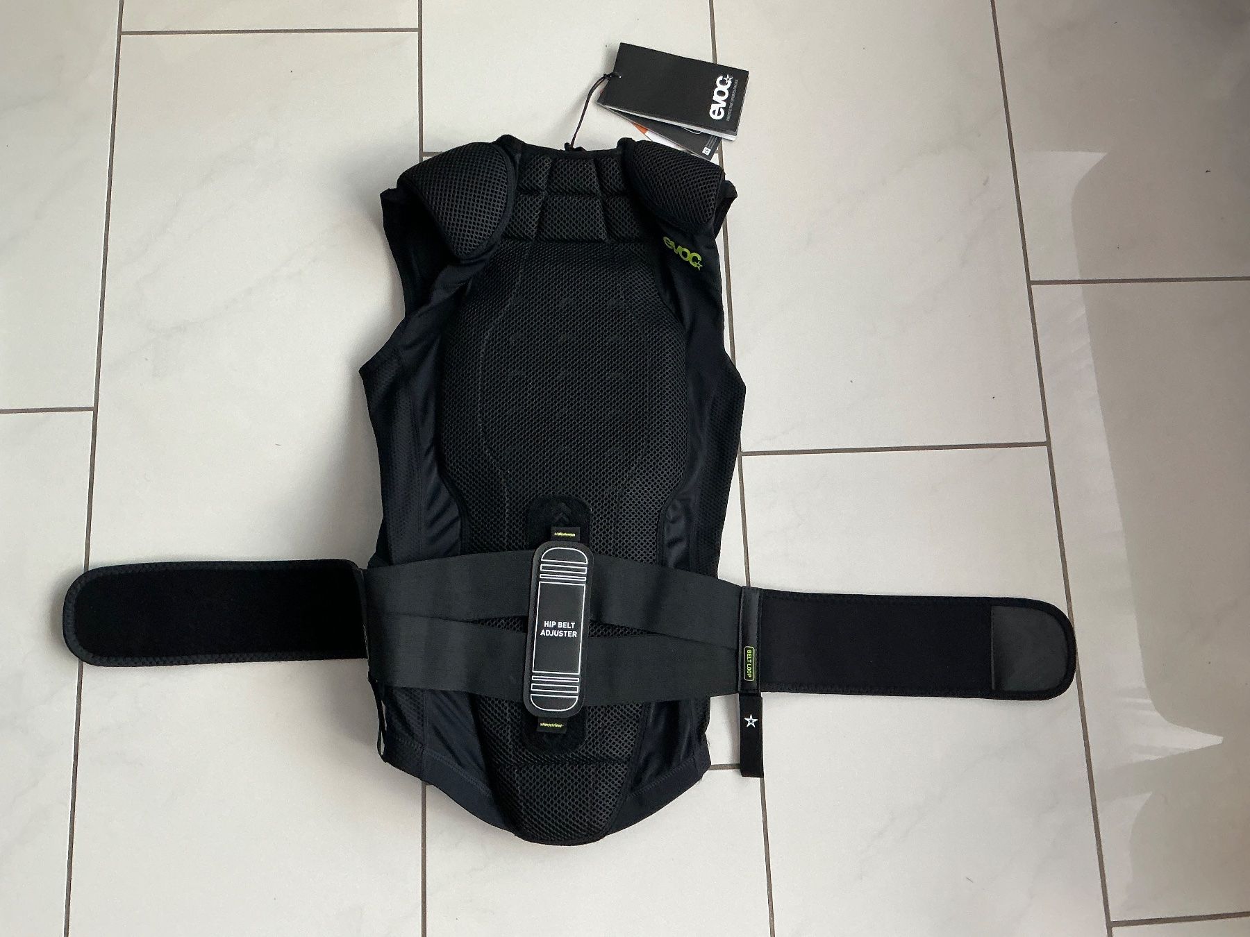 Evoc Protections: Protektor Veste Evoc Air Pro Gr.S – Neuf avec emballage d'origine à Biel-Benken BL par Sahra1 6