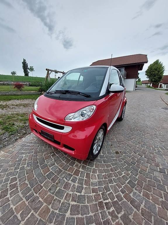 Automobili: Smart Fortwo 1.0 Benzin – Usato da Emmenbrücke venduto da bobi017