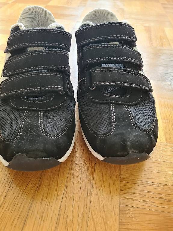 Scarpe per ragazzi: Schuhe Gr. 32 – Usato da Rudolfstetten venduto da anjam81 1