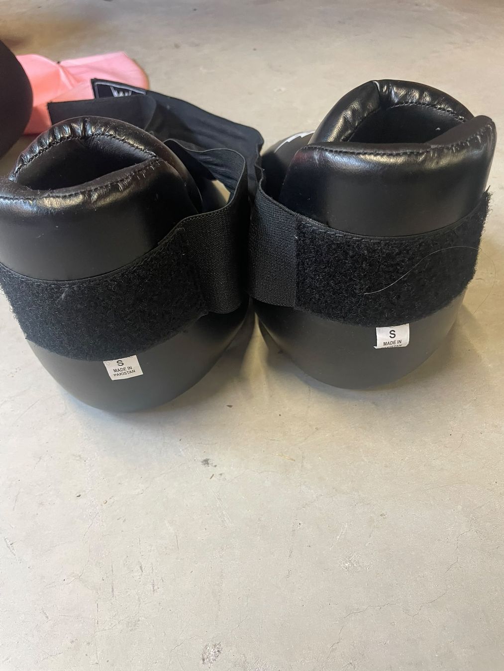 Protezioni & Imbottiture: Kickbox Fussschutz – Usato da Eschenbach SG venduto da Honi01 1