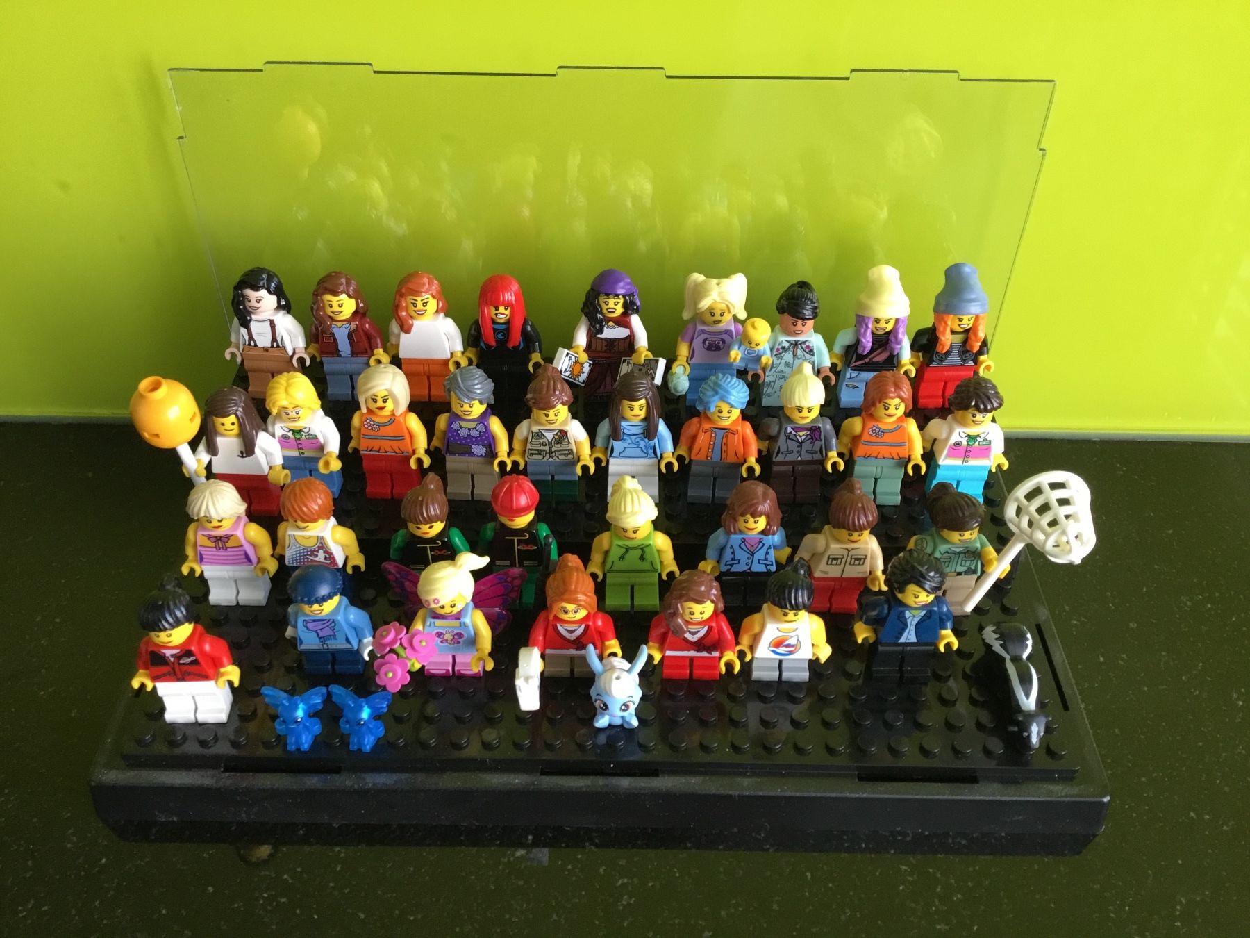 Lego Statuette: Lego Figuren Sammlung – Usato da Basel venduto da Hampe1555 1