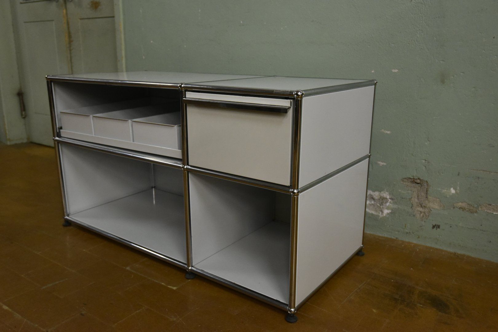 USM Scaffali: Designer Regal USM Haller – Usato da Lichtensteig venduto da UsedIN