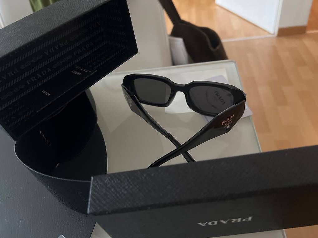 Occhiali & Lenti: Prada Sonnenbrille Damen  – Usato da Zürich venduto da sok_p7zx 3