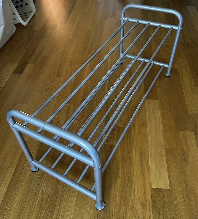 Scaffali: Schuhregal metall – Usato da Dübendorf venduto da jha_m6nz 1