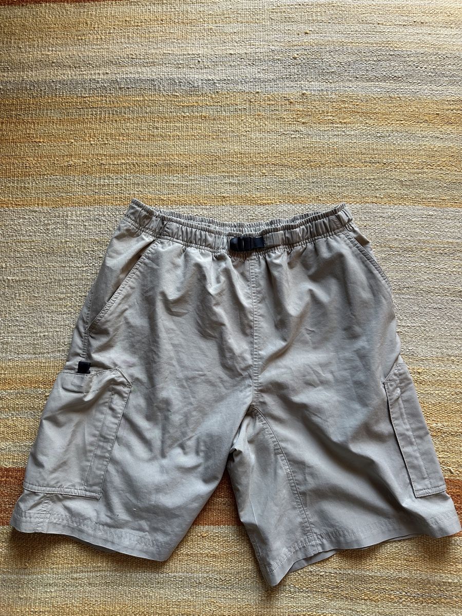 Nike Pantaloni: Nike pink short + Nike ACG short – Usato da Villars-Burquin venduto da Iliasso 3