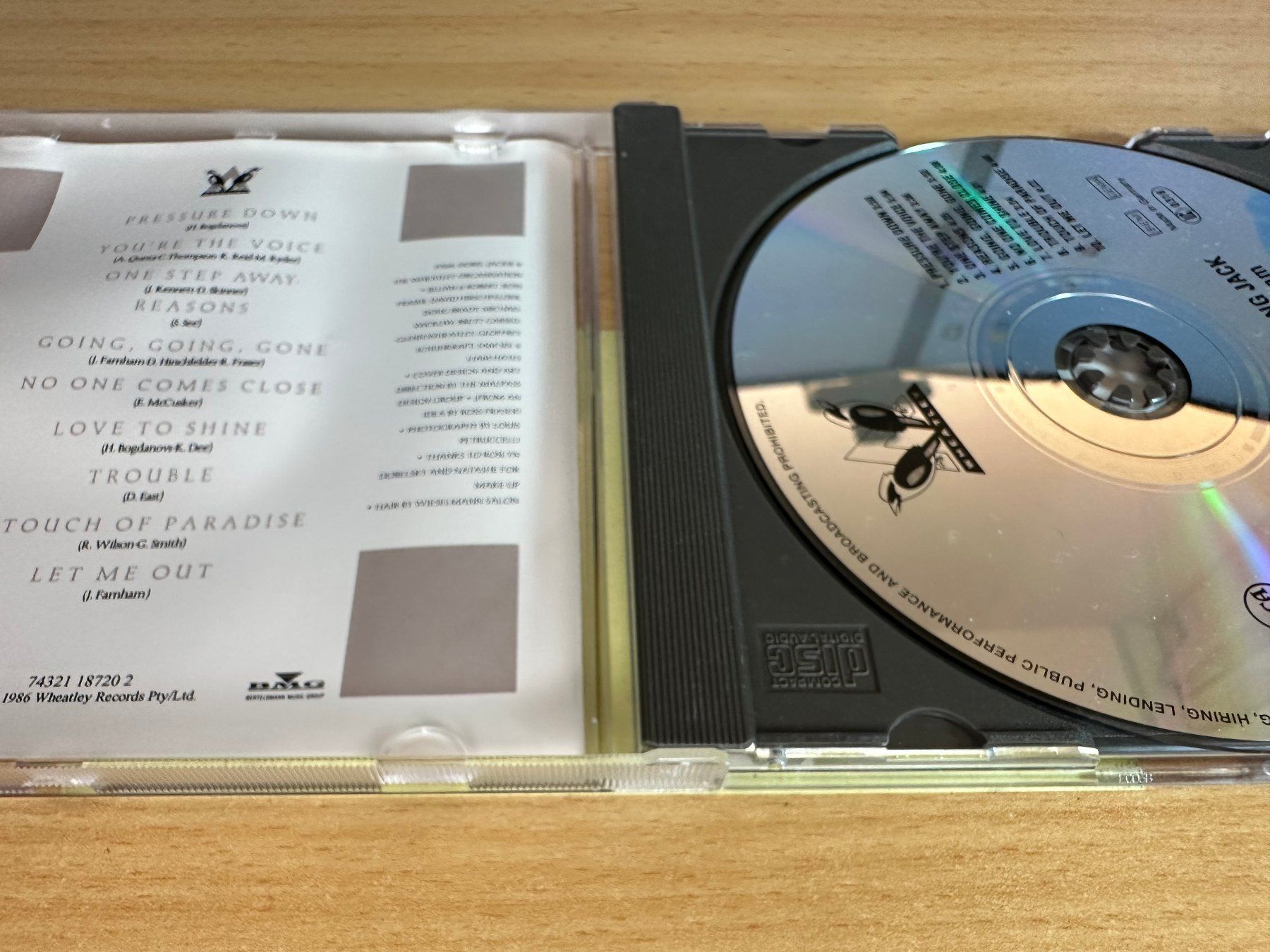 CD: John Farnham – Whispering Jack – Usato da Rikon im Tösstal venduto da Alpenmutz 2