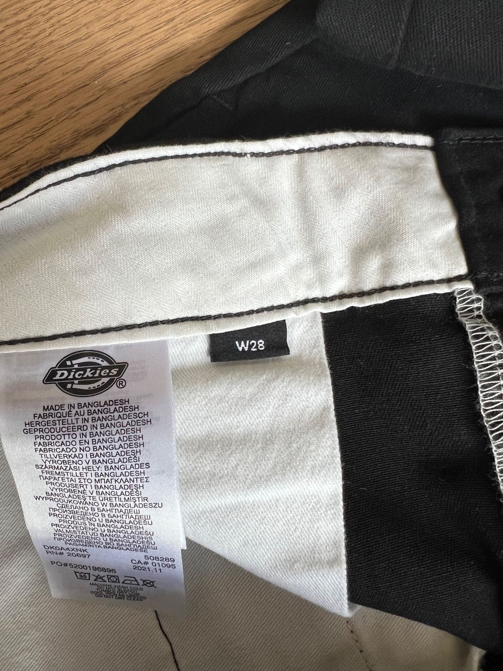 Dickies Pantaloni: Dickies Pantalon cargo  noir – Usato da Genève venduto da ohfildutemps 2