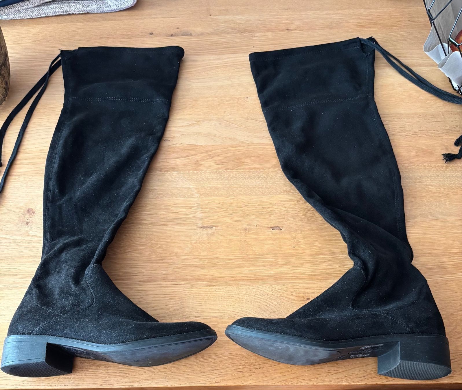 S.Oliver Scarpe da donna: S.Oliver Overknee Stiefel, Grösse 40, Schwarz – Nuovo (secondo la descrizione) da Basel venduto da toka2007