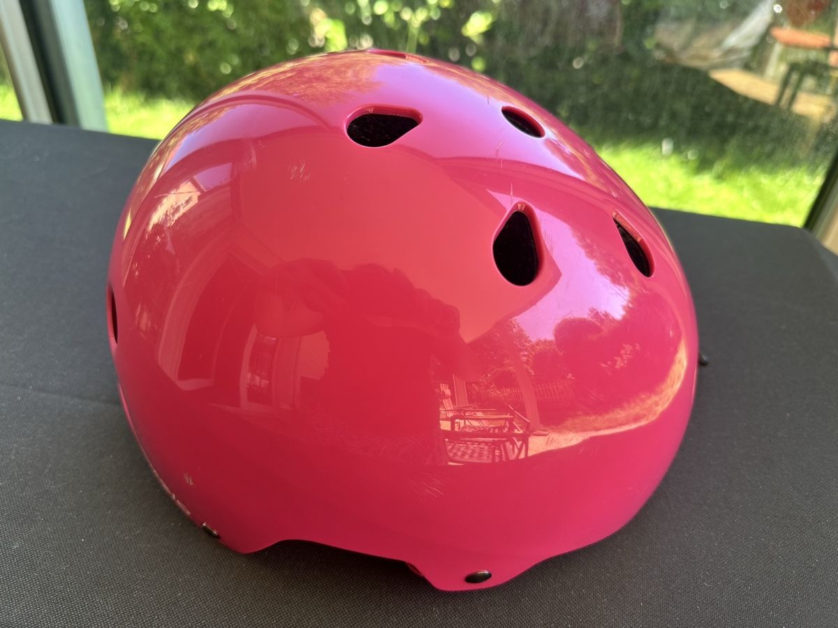 Oxelo Caschi: Casque Oxelo rose – Usato da Plan-les-Ouates venduto da aur_z5pj