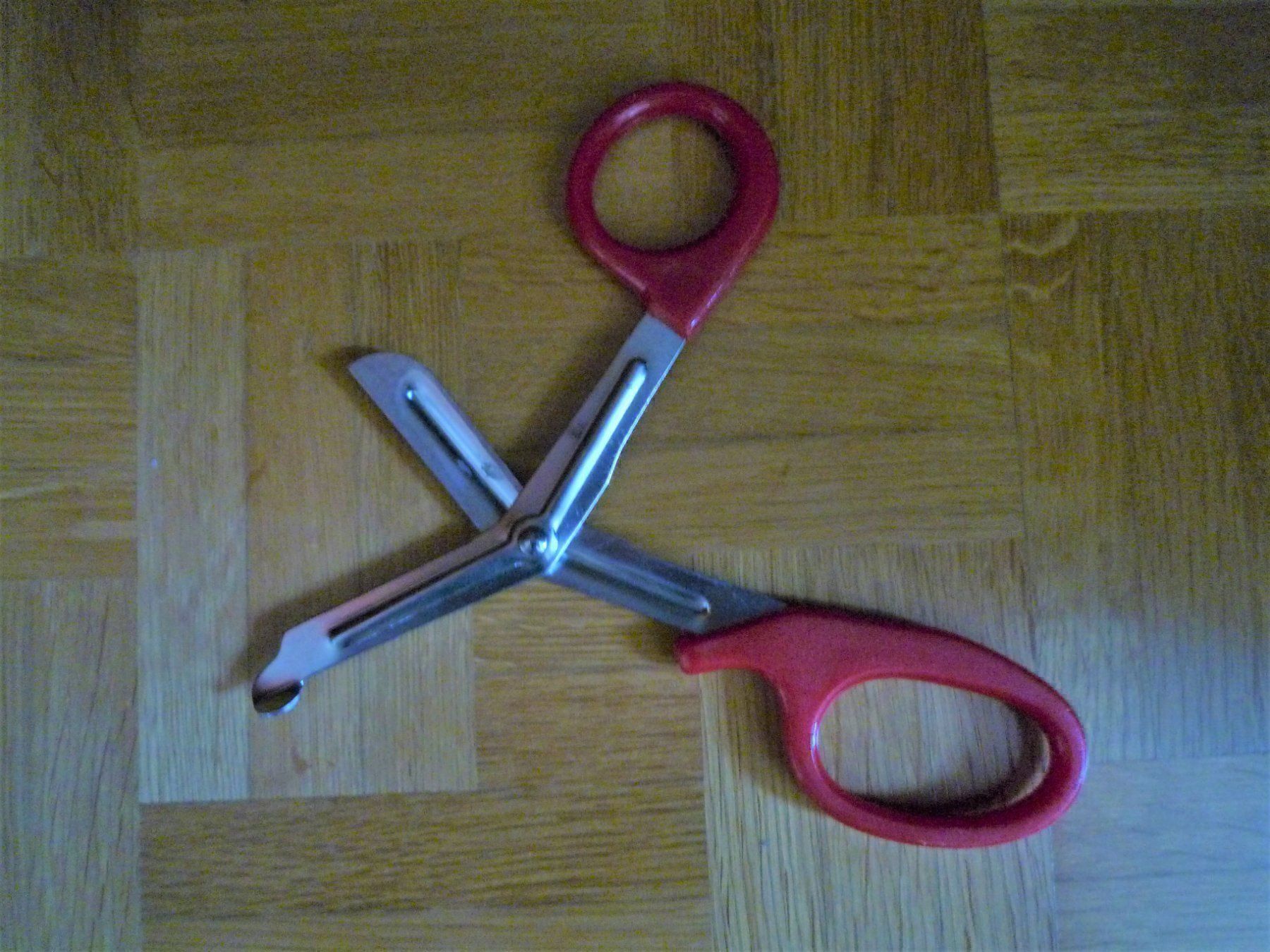 Kit di pronto soccorso: Verbandschere "Stainless" – Usato da Rafz venduto da Sonnenblume305 2