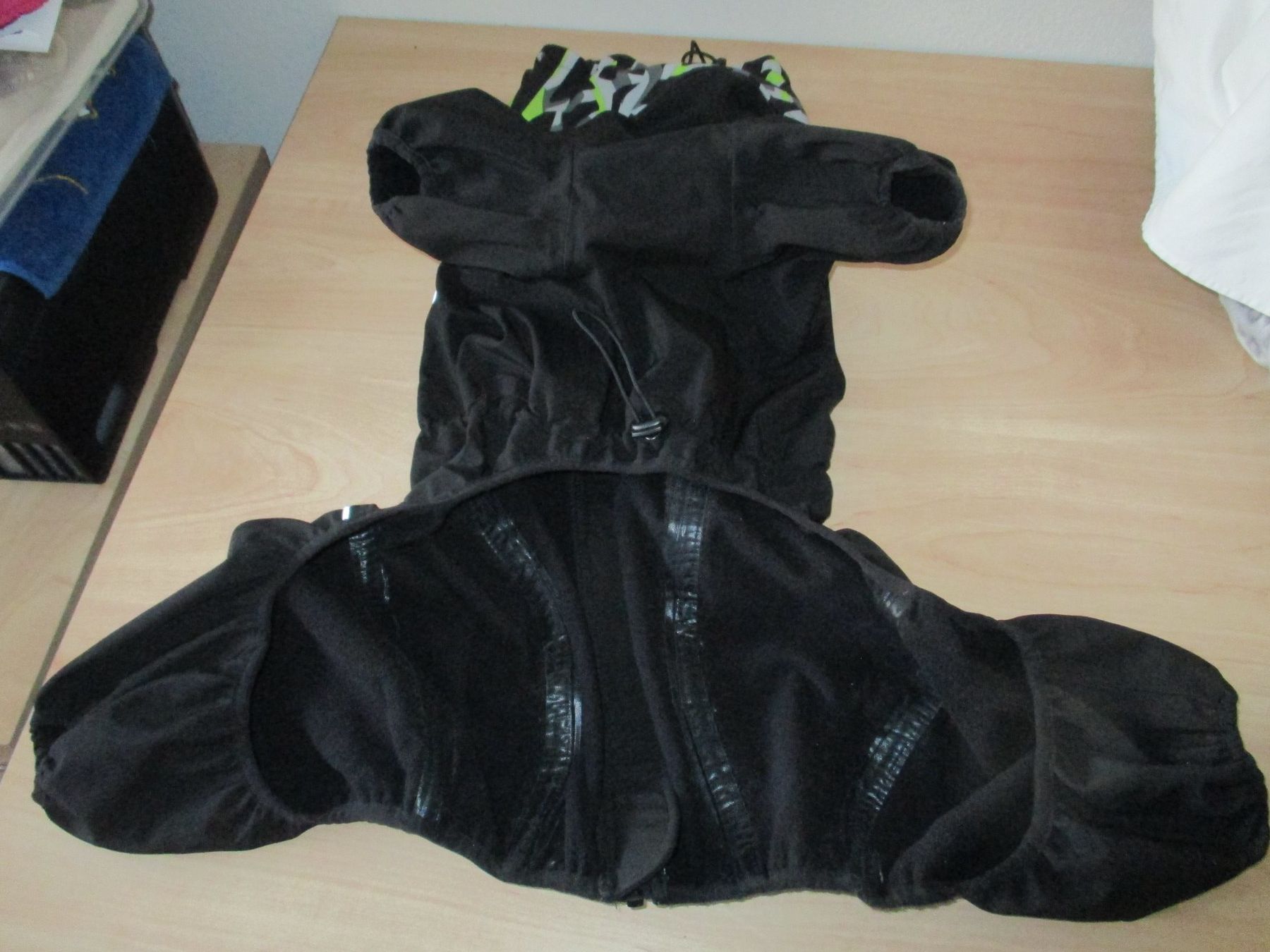 Abbigliamento: Softshell Hundemantel Fleecefutter Gr.55cm von Zoo Plus – Usato da Winterthur venduto da katzen07 1