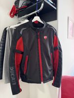 Ducati Motorradjacke schwarz rot Grösse XL guter Zustand