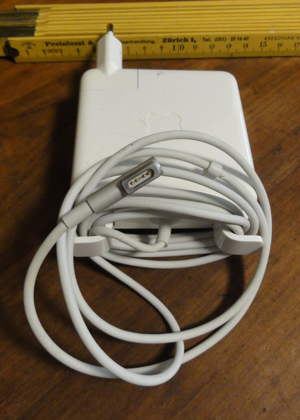 Apple Unità & Adattatore: Original Apple 85W MagSafe Power Adapter – Usato da Wohlen AG venduto da Flusslauf 3