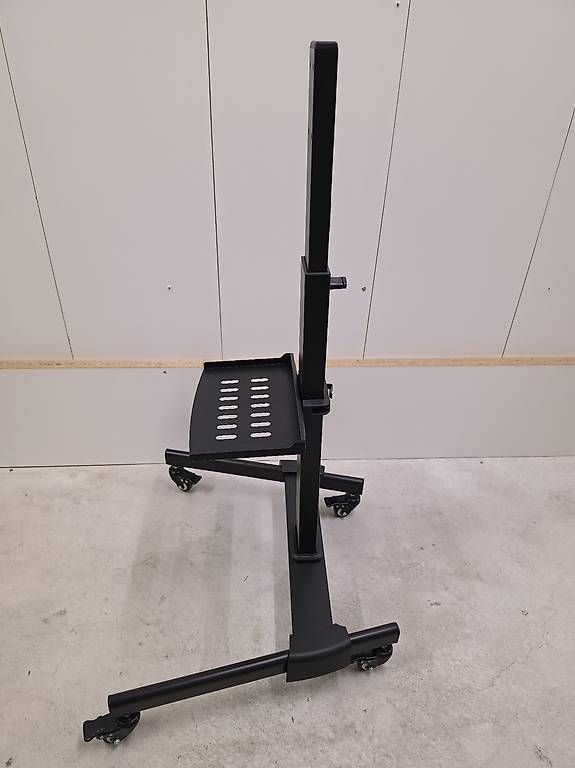 Wandhalterungen: TV-Ständer mit Rollen | TV-Halter – Gebraucht aus Menziken von Lui94 1