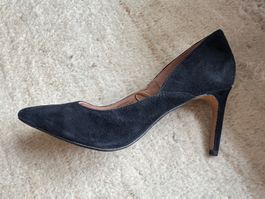 WILDLEDER-PUMPS H&M, GR.39, SCHWARZ, ABSATZ 8 CM