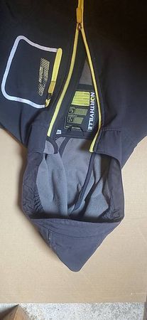 Super veste taille 152 cm